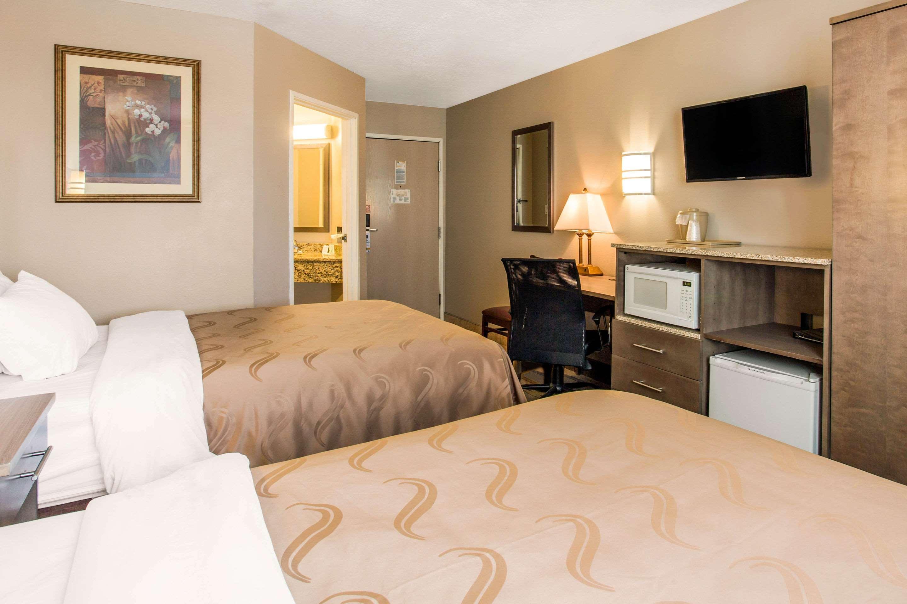 Quality Inn Moriarty Exterior photo